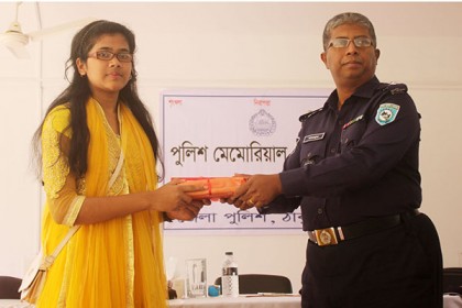 ঠাকুরগাঁওয়ে পুলিশ মেমোরিয়াল ডে পালন