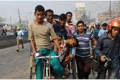 গাবতলীতে সংঘর্ষে আহত বাসচালকের মৃত্যু
