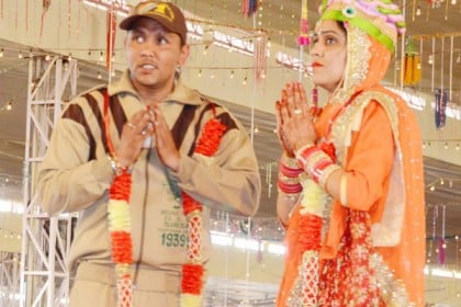 বরের বেশে বিয়ে মন্ডপে এল কনে, অতঃপর...!