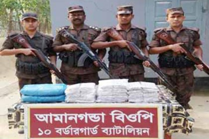 চৌদ্দগ্রামে ৩৬ হাজার নিষিদ্ধ ভারতীয় ট্যাবলেট উদ্ধার