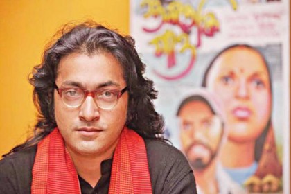 কান উৎসবে আমন্ত্রিত কামার আহমাদ সাইমন