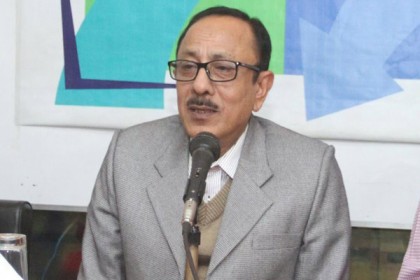 'প্রাথমিক শিক্ষকদের ব্যর্থতায় কিন্ডার গার্টেন বাড়ছে'