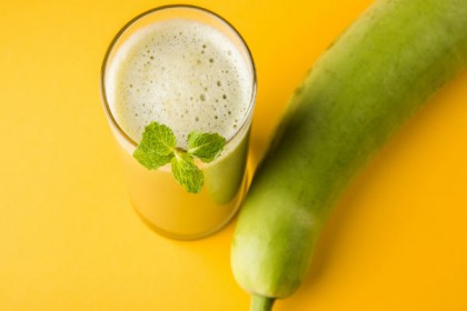 সুস্থ থাকতে খাদ্যতালিকায় রাখুন লাউয়ের রস