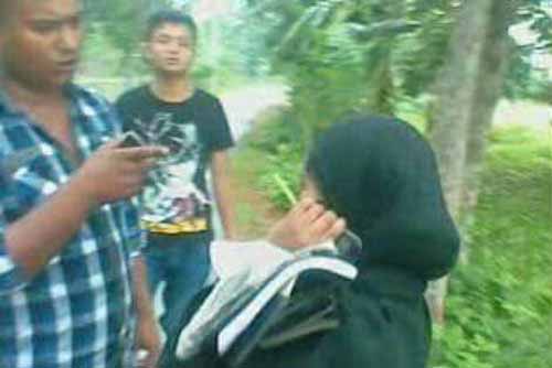 স্কুলছাত্রীর শ্লীলতাহানির ভিডিও করা সেই যুবক কারাগারে