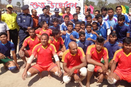নীলফামারীর বড় মাঠে কাবাডি খেলার উদ্বোধন