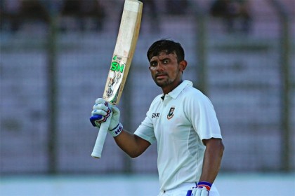 এবার শাহরিয়ার নাফিসের ডাবল সেঞ্চুরি