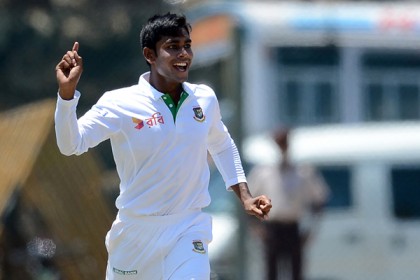 কুশল মেন্ডিসকে ফেরালেন মিরাজ