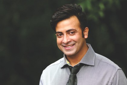 শাকিব খান যেভাবে হলেন শোয়েব খান! (ভিডিও সহ)