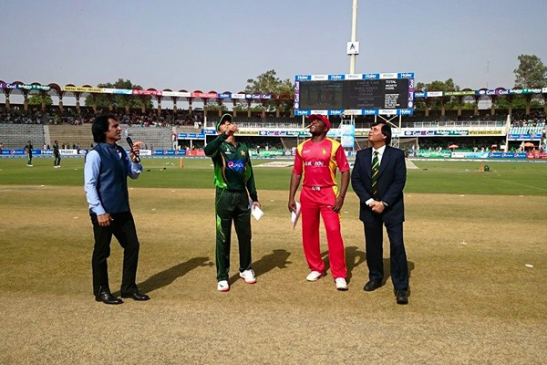 আবারও পাকিস্তান সফরে আগ্রহী জিম্বাবুয়ে