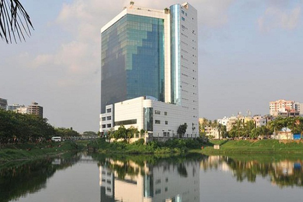 
৬ মাসের মধ্যে বিজিএমইএ ভবন ভাঙার নির্দেশ