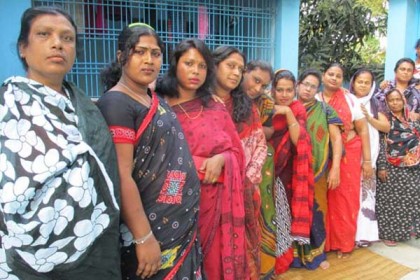 প্রকৃত হিজড়ারা পাচ্ছে না আত্মকর্মসংস্থানের প্রশিক্ষণ 