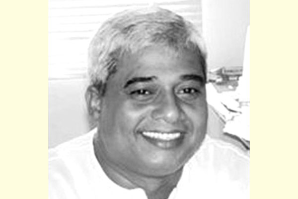 প্রতারণা মামলায় রাইটস যশোরের বিনয় গ্রেফতার