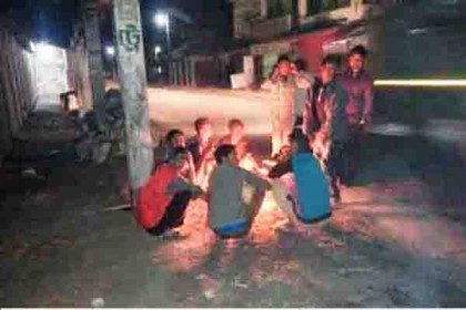 শেরপুরে পৌষের কনকনে শীত ফাল্গুনে!