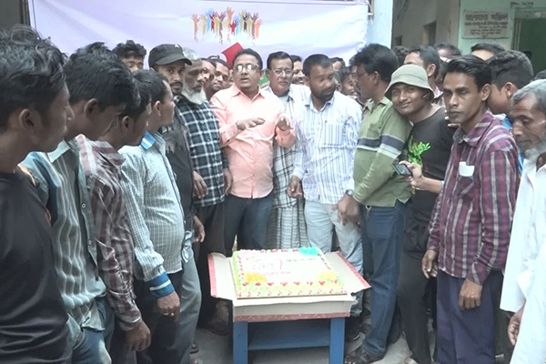খুলনায় বাংলাদেশ প্রতিদিনের প্রতিষ্ঠাবার্ষিকীকে সুধী সমাবেশ
