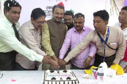 ঝিনাইদহে বাংলাদেশ প্রতিদিনের প্রতিষ্ঠাবার্ষিকী পালিত
