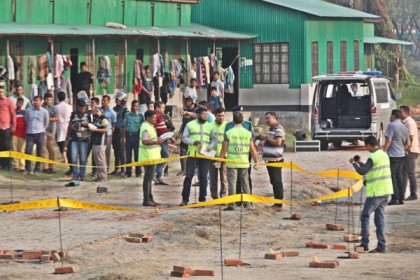 র‌্যাব ক্যাম্প এলাকায় বোম্ব ডিস্পোজাল ইউনিটের তল্লাশি 