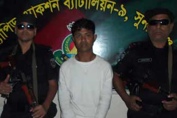 সুনামগঞ্জে পুলিশের তালিকাভুক্ত শীর্ষ সন্ত্রাসী গ্রেফতার