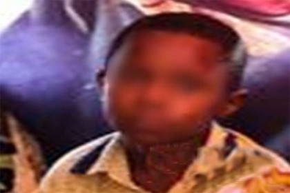 নিষ্ঠুর মা!