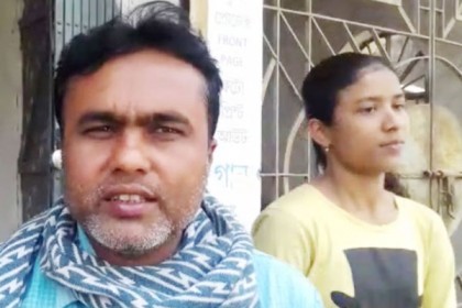 কুড়িয়ে পাওয়া লাখ টাকা ফেরত দিলেন দরিদ্র কলেজ ছাত্রী