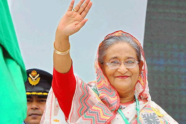 জাতীয় প্যারেড স্কোয়ারে সমরাস্ত্র প্রদর্শনীর উদ্বোধন করলেন প্রধানমন্ত্রী