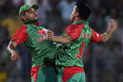 টস জিতে ফিল্ডিংয়ে বাংলাদেশ