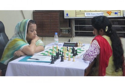 শীর্ষে জিয়াউর রহমান-রানী হামিদ