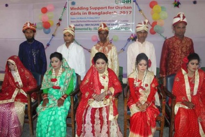 লালমনিরহাটে ৫ এতিম কন্যার যৌতুকবিহীন বিয়ে
