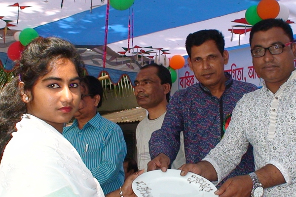 সিরাজগঞ্জ এসবি রেলওয়ে কলোনী বিদ্যালয়ে ক্রীড়া প্রতিযোগীতা 