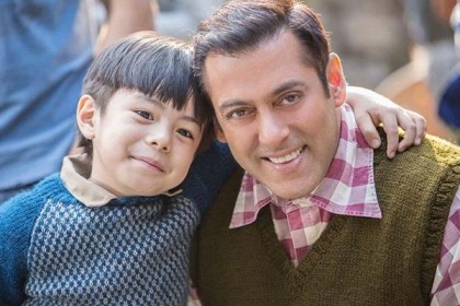 রেকর্ডমূল্যে 'টিউবলাইট' সিনেমার গানের স্বত্ব বিক্রি