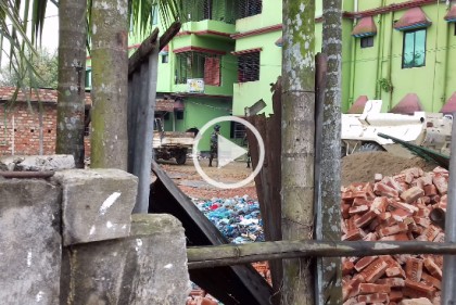 আতিয়া মহলে কমান্ডো অভিযান (ভিডিও)