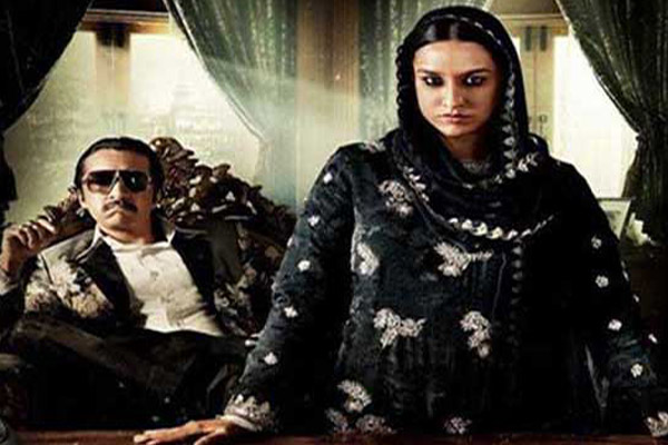 ‘হাসিনা’র নতুন পোস্টারে সাড়া জাগালেন শ্রদ্ধা