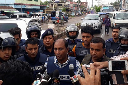 'বৈরি আবহাওয়ার কারণে অভিযানে বিলম্ব হচ্ছে'
