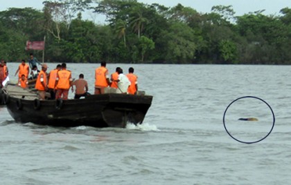 বাগেরহাটে ট্রলারডুবি, আরো ৯ লাশ উদ্ধার