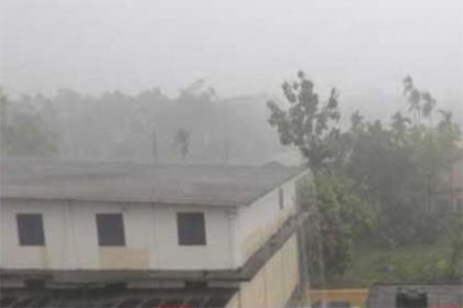 বড়হাট জঙ্গি আস্তানায় থেমে থেমে গুলির শব্দ