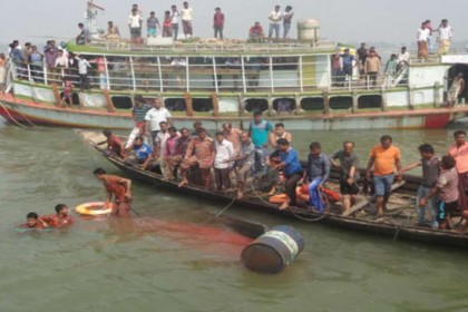 মেঘনায় এখনো নিখোঁজ ১৭, উদ্ধার হয়নি ট্রলার