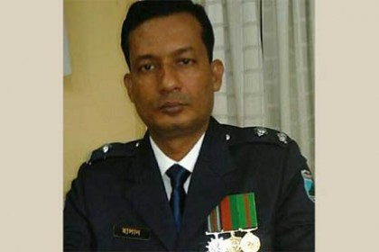 বগুড়ায় ওসির আত্মহত্যা; রিমান্ডে মুখ খুলছে না মিতু