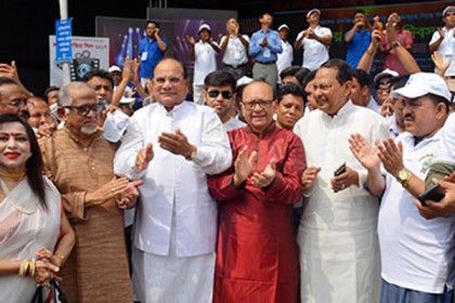 উৎসব মুখর পরিবেশে পালিত হচ্ছে জাতীয় চলচ্চিত্র দিবস