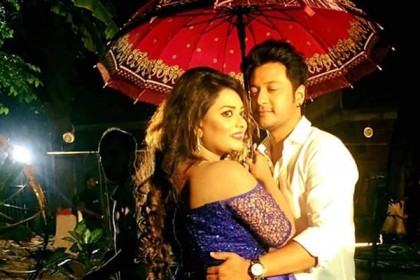 ইমন-শম্পার 'শ্রাবণ তোমাকে' 