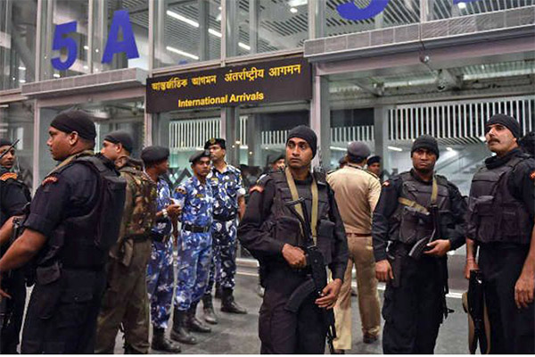 জঙ্গিদের হাতে ল্যাপটপ বোমা, উদ্বিঘ্ন ভারত