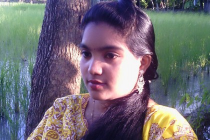 বিশখালী নদী থেকে গৃহবধূর লাশের দু'টি টুকরা উদ্ধার 