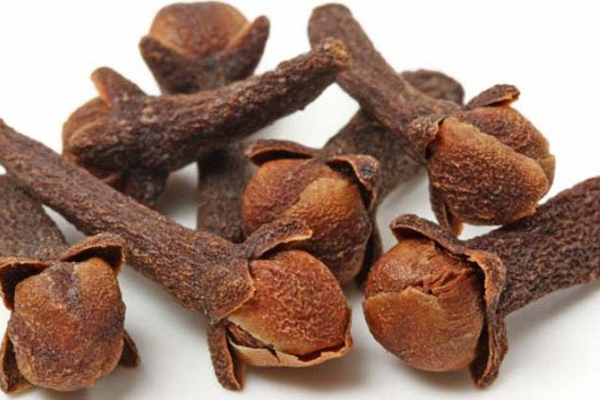 জেনে নিন লবঙ্গের কিছু অজানা ব্যবহার