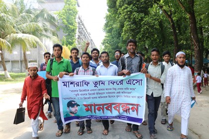 'ওয়ানডে ক্রিকেটে ফিট থাকলে টি-২০ থেকে অবসর কেন'