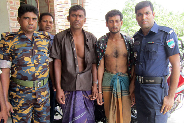 মোরেলগঞ্জে ট্রান্সফরমারসহ বরগুনার দুই চোর আটক
