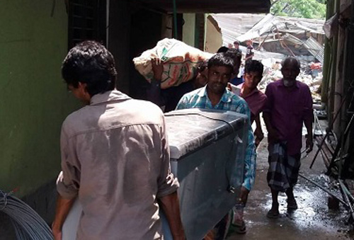 আতিয়া মহল ছেড়ে অন্যত্র চলে যাচ্ছে ভাড়াটিয়ারা! 