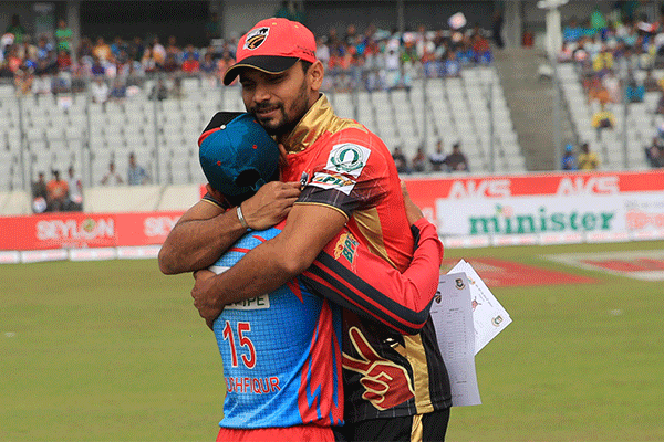এবার মাশরাফির অধিনায়ক মুশফিক!