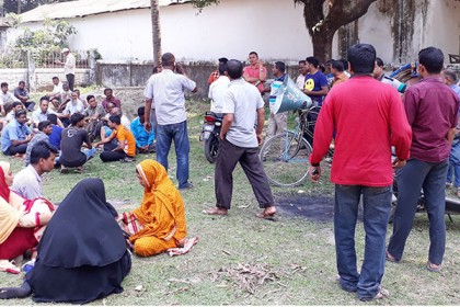 ঠাকুরগাঁও পৌরসভায় কর্মবিরতি