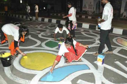 বর্ষবরণ রাঙাতে আলপনা উৎসবে মাতলো ৫ শহর 