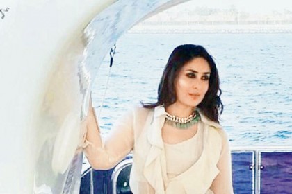 ব্রিটিশ সাময়িকীর রাজকীয় ফটোশুটে কারিনা