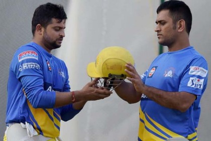 নেতৃত্ব থেকে ধোনিকে সরানো ঠিক হয়নি: রায়না