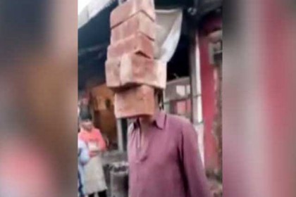 মুখ দিয়েই  ৬টি ইট তুলে নিতে পারেন যিনি!
